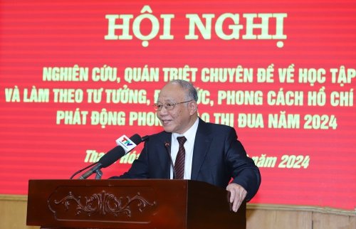 GS Hoàng Chí BẢo.jpg